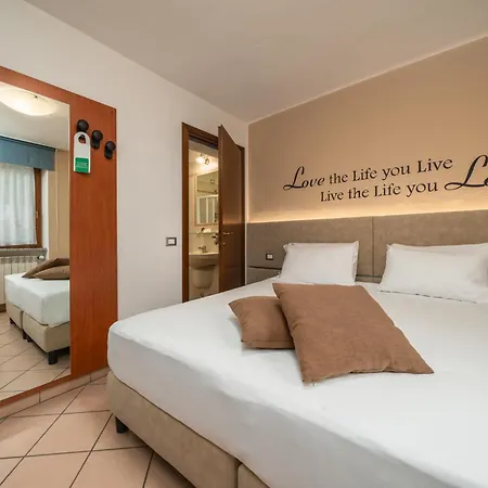 Oasi Hotel
