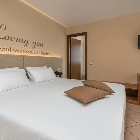 Hotel Oasi
